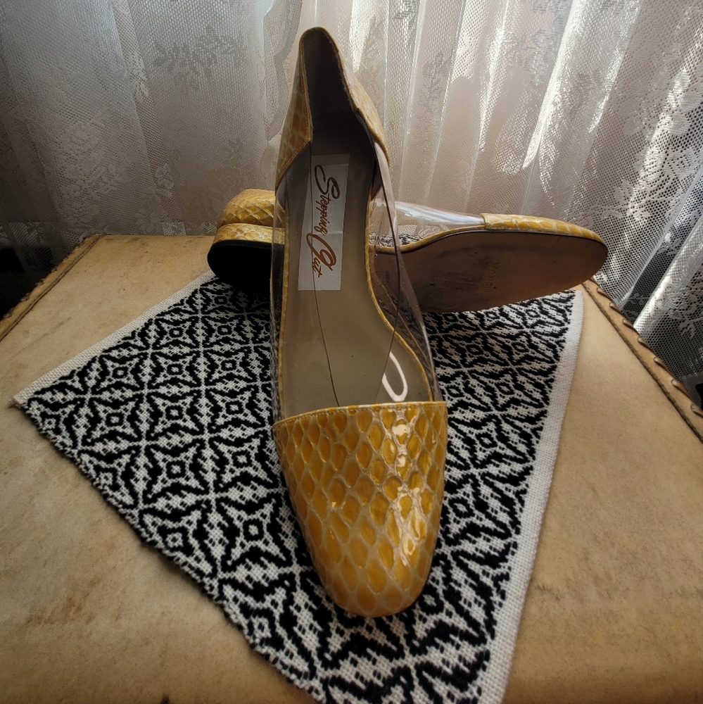 Vaneli Clear and Croc Chunky Kitten Heels